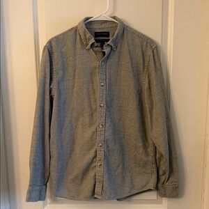 Banana Republic Men's Gray Casual Button-Down Shirt